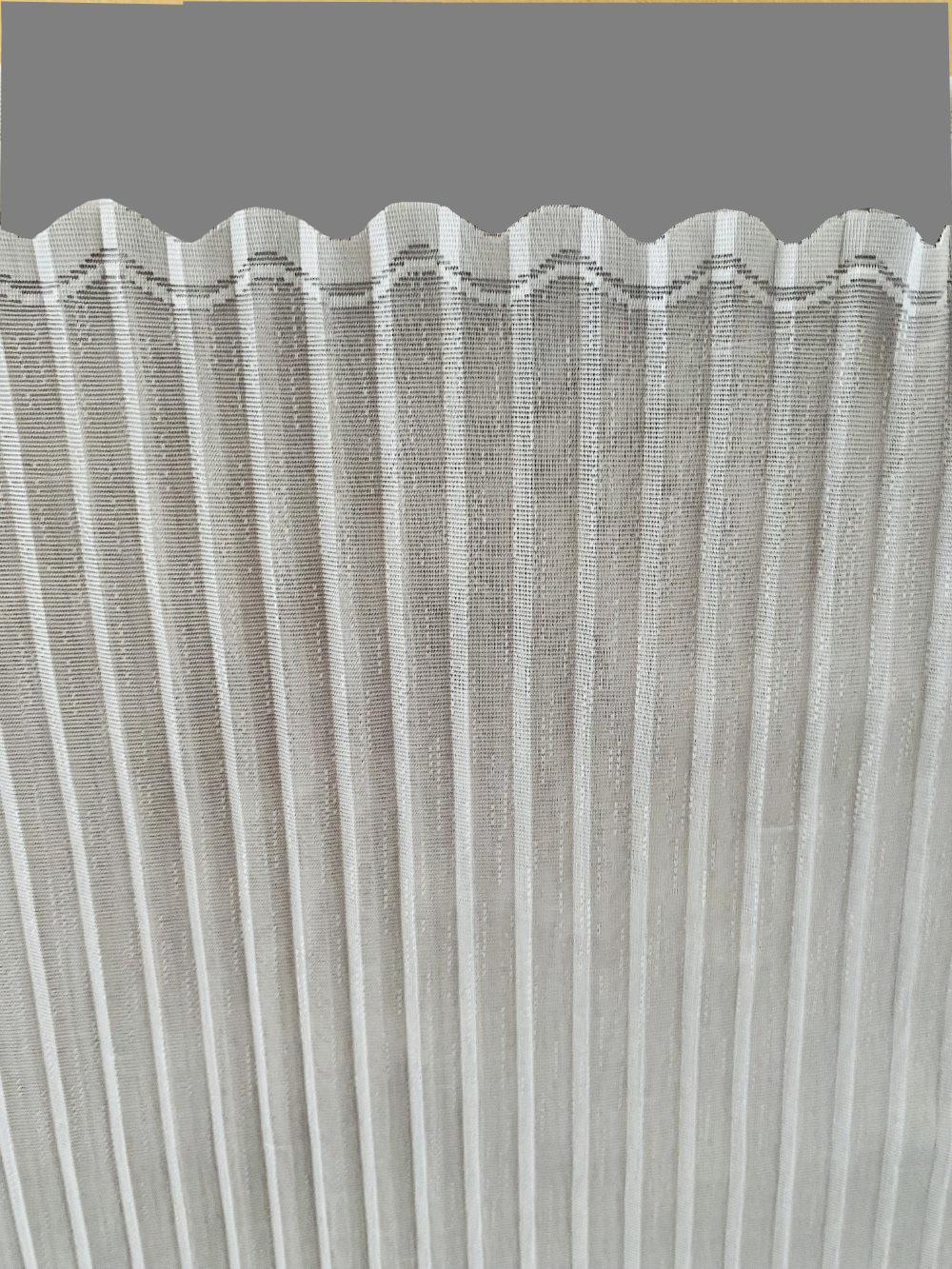 Plisseeritud dekoratiiv-vuaalkangas: hall